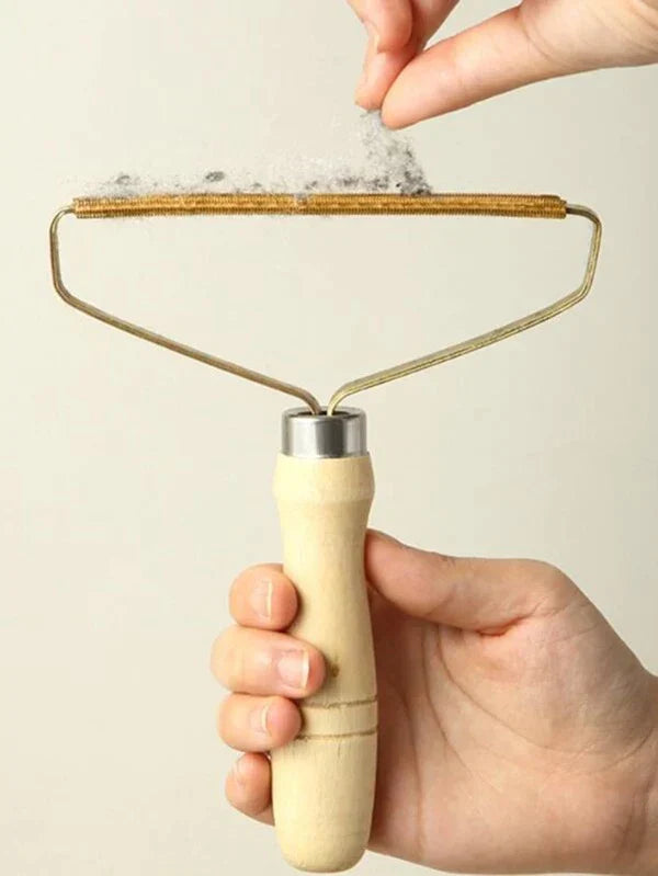 Waggly™ Hair Remover
